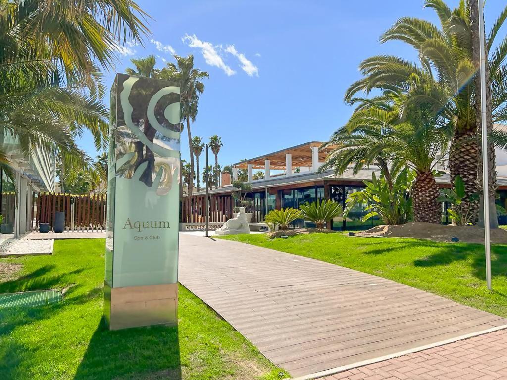 Mediterranea Loft New La Pineda Exterior foto